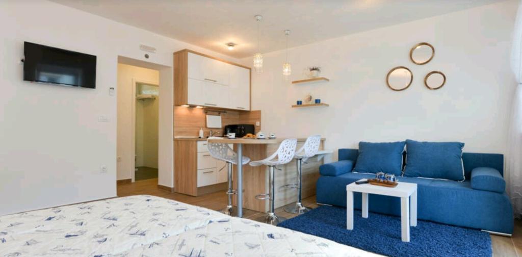 Lavender Apt. W. Balcony In Old Town Zadar Exterior photo