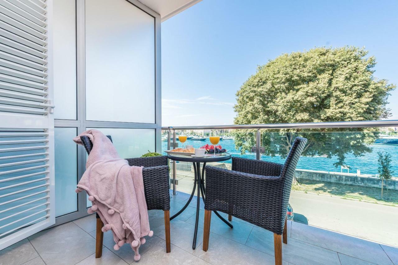 Lavender Apt. W. Balcony In Old Town Zadar Exterior photo